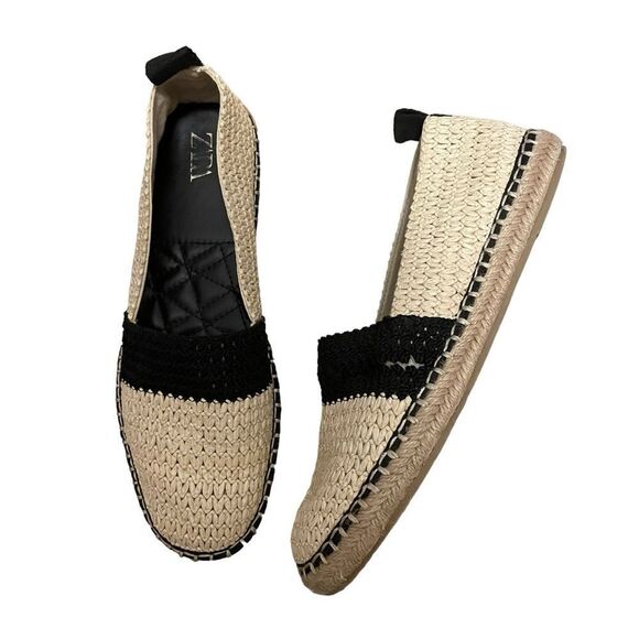 Zara Espadrille Slip on Loafers Natural Black Size 40 or US Size 7 - Picture 1 of 5